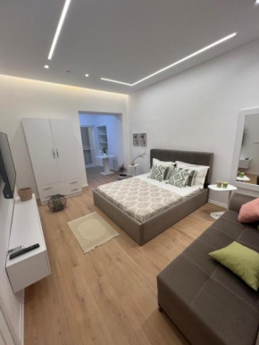 Green Villa 2